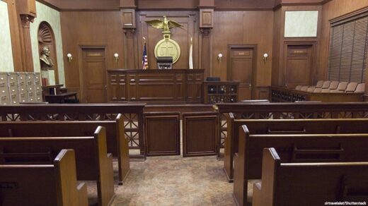 Courtroom 750x422 Creditonimage